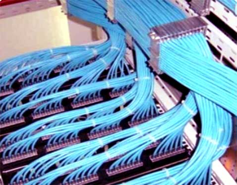 數(shù)據(jù)中心機(jī)房建設(shè)之綜合布線有哪三種方式？EOR/MOR/TOR